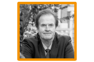 Zwart-wit portretfoto van Sense de Groot.